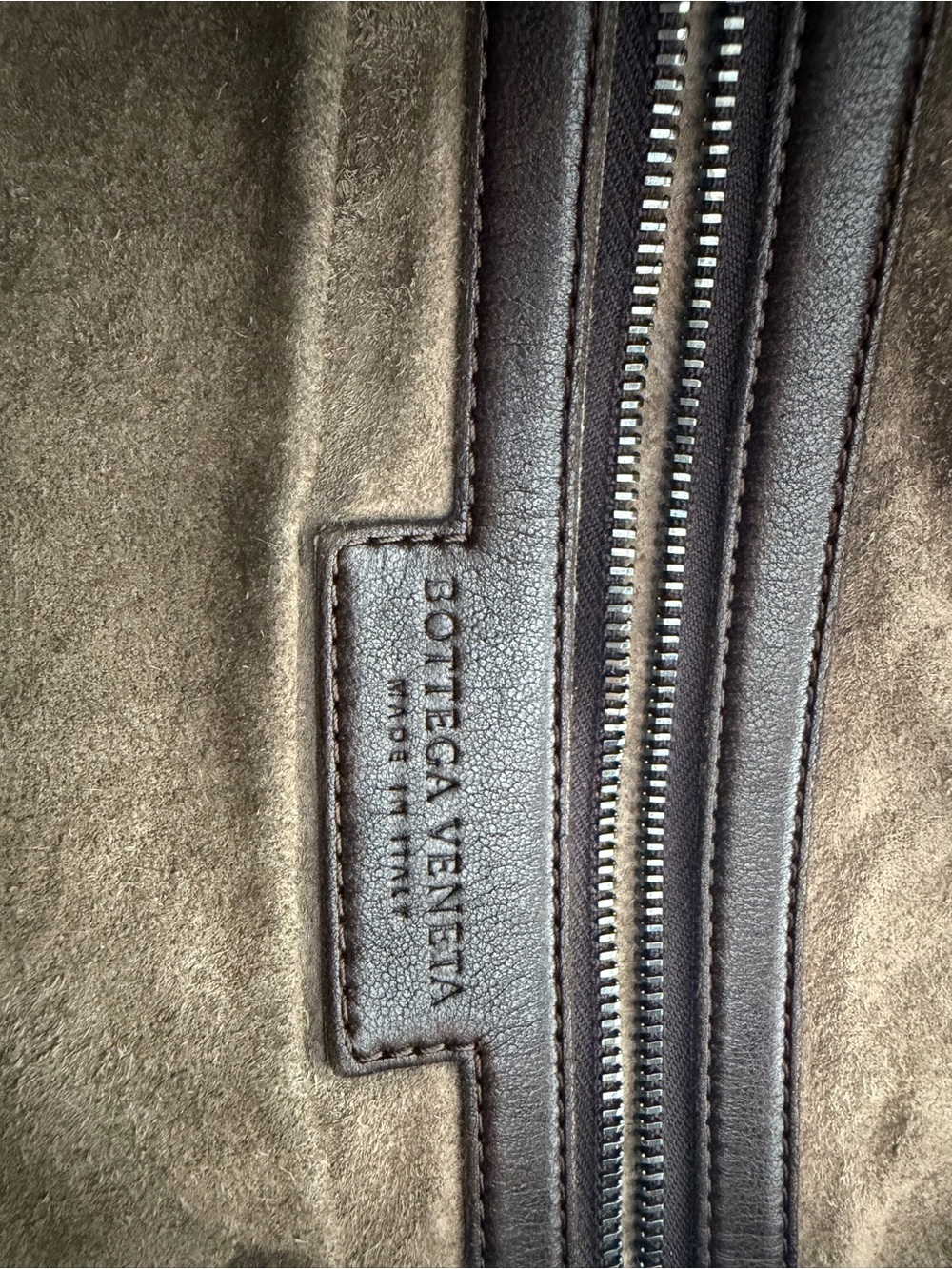 Bottega Veneta - Veneta Dark Brown Intrecciato Hobo Bag - Picture 8 of 8